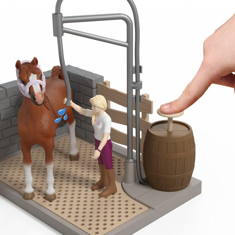 Coffret Aire de Lavage de Sofia, Schleich 42792 Horse Club, 26 pieces, Figurine mobile & accessoires, Jouet équestre, des 5 ans