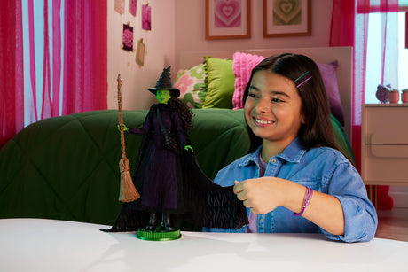 Mattel-Wicked-Poupée Elphaba avec cheveux tressés et multiples poses - Wicked - HXY38