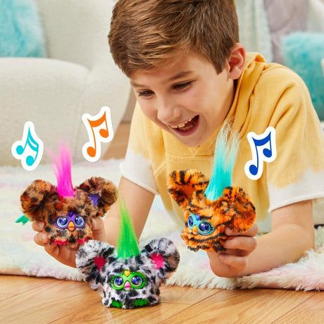 Furby Furblets Moo-Boo, Mini peluche électronique pour filles et garçons, plus de 45 sons, a partir de 6 ans, série 4, Hasbro