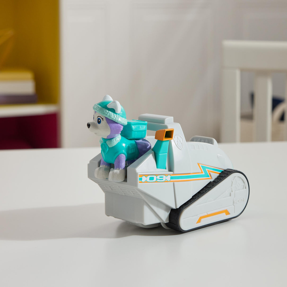 SPIN MASTER VEHICULE + FIGURINE EVEREST La Pat' Patrouille