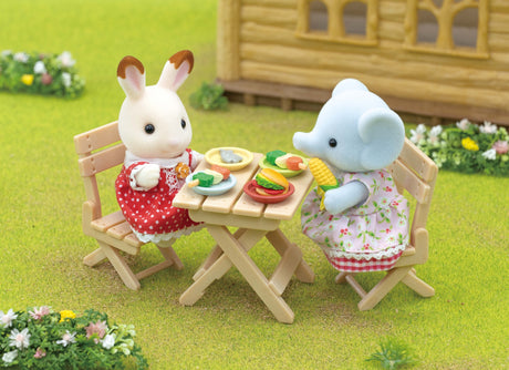 La fille éléphant et son set de pique-nique - Sylvanian Families - 5640