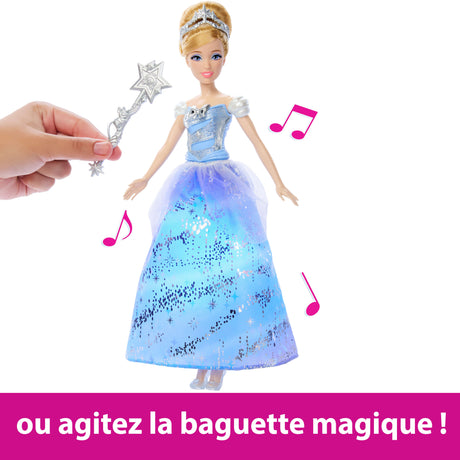 Disney Princess - Poupée Cendrillon et sa Robe Enchantée - Disney Princess - JBF94