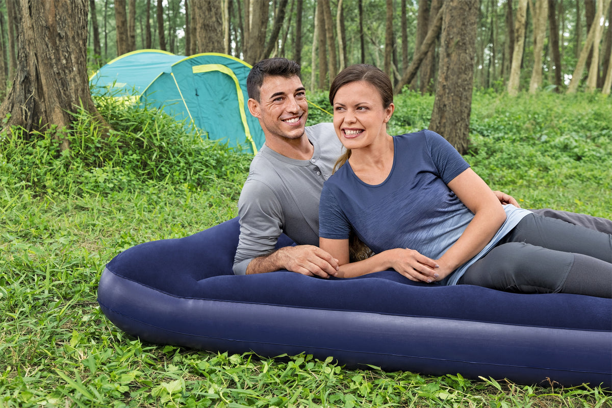 Matelas gonflable camping - BESTWAY - 67225 - 2 places - 1,91m x 1,37m x 22cm - Avec pompe a pied intégrée