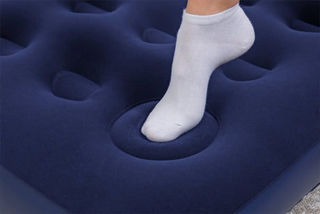 Matelas gonflable camping - BESTWAY - 1 place -185x76x22 cm avec pompe a pied intégrée