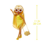 Rainbow High Swim & Style - Poupée mannequin ariculée 27 cm - Sunny (Jaune) - Maillot de bain + Paréo - a partir de 4 ans