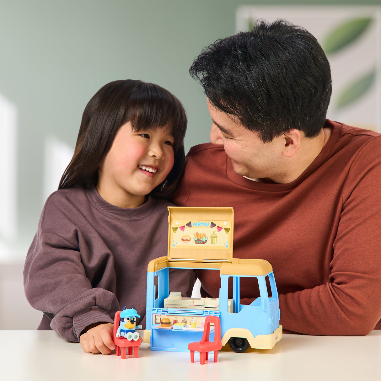 Le Foodtruck - BLUEY - 1 figurine + 4 accessoires - Des 3 ans