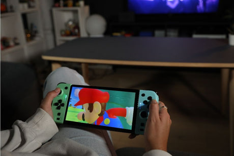 Manettes Joypads - Nintendo Switch et Switch OLED - KONIX - Autonomie 8 h - Fonction vibration - Vert et bleu