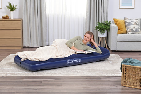 Matelas gonflable camping - BESTWAY - 1 place -185x76x22 cm avec pompe a pied intégrée