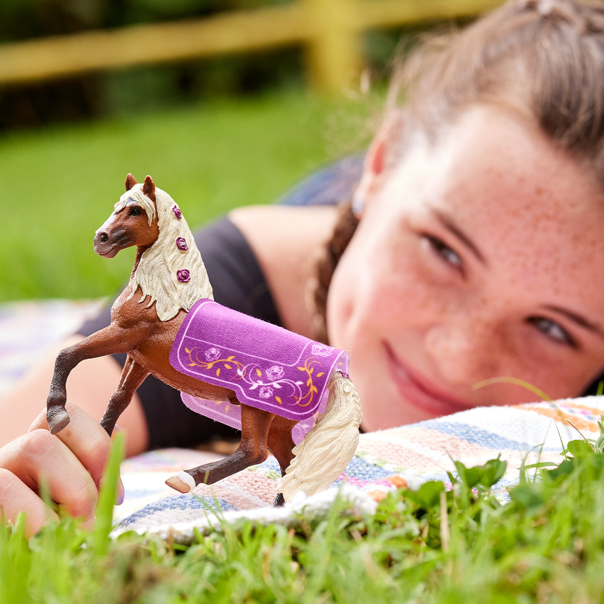 Étalon Paso Fino Spectacle équestre, coffret schleich avec 1 cheval schleich et 1 couverture, coffret figurines pour enfants des 5