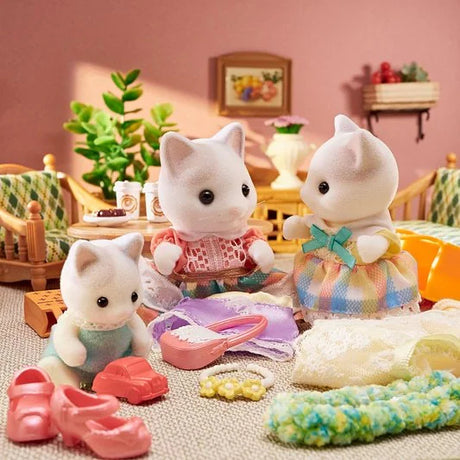 SYLVANIAN FAMILIES 5738 - La famille Chat Latté