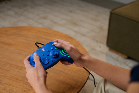 Manette de jeu - Xbox Series X|S, Xbox One et PC - Afterglow Wave - RGB - Filaire - Bleu - TURTLE BEACH