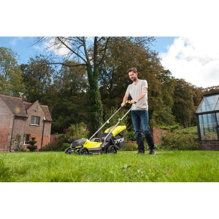 Tondeuse sans fil + coupe-bordure RYOBI One+ RLM18X33B40, 18V, l.33cm, 1 batterie 4 Ah et chargeur inclus