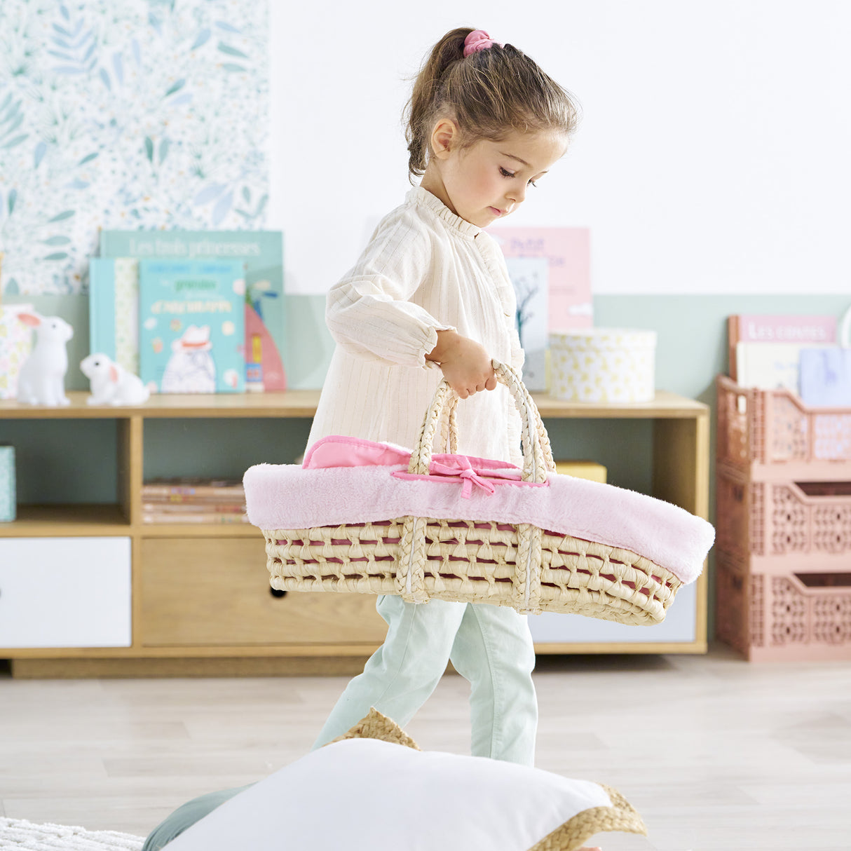 Accessoires poupons - COROLLE - Ensemble Couffin Peluche Rose - pour poupons 36 et 42 cm - des 3 ans