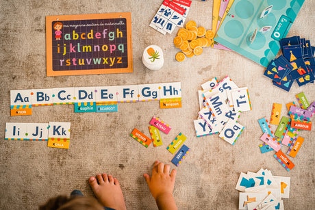 Jeu éducatif - NATHAN - La Petite Ecole - Mon Grand Coffret Moyenne Section