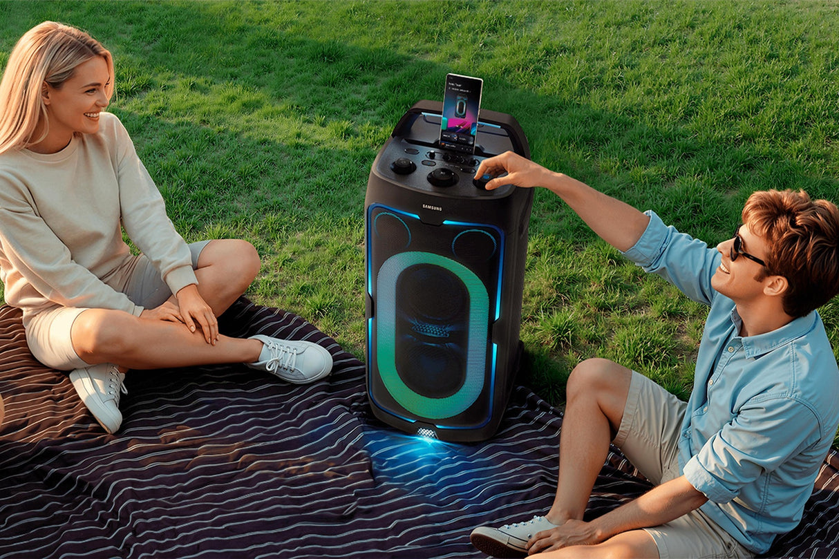 Enceinte - SAMSUNG - MX ST50F/XE - 240 W - Effets lumineux - Bluetooth - Batterie 18h - Roues intégrées - Noir
