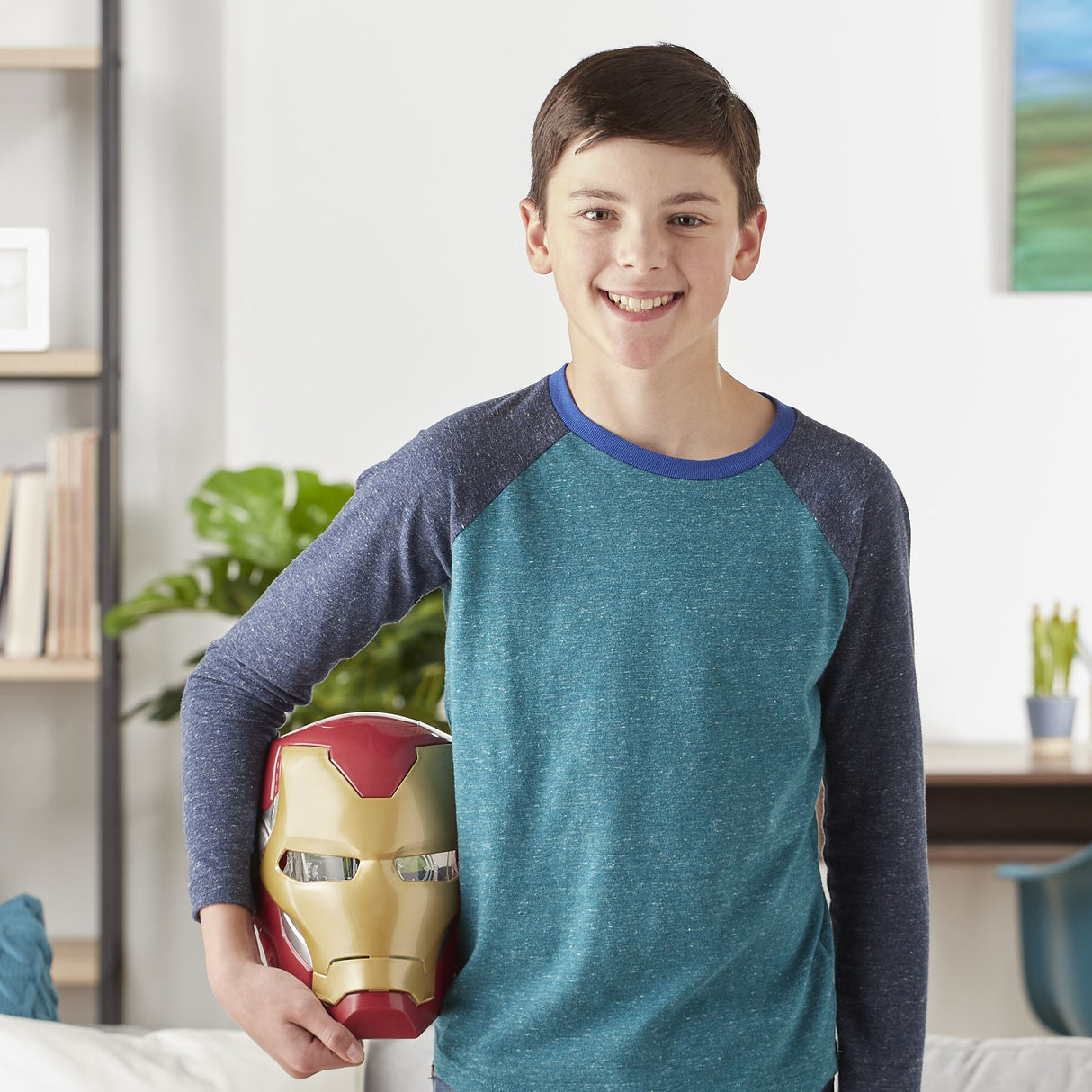 Masque électronique d'Iron Man a visiere mobile, avec effets lumineux, Pour enfnant pour se déguiser comme son héros préféré, Des 5