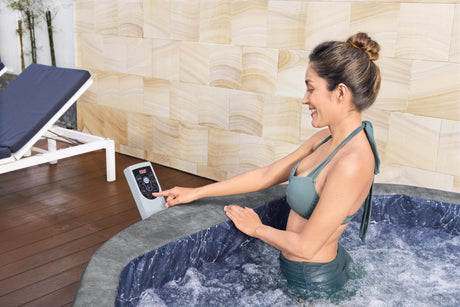 Spa semi rigide BESTWAY - Lay-Z-Spa Carrara - 140 airjets - 170 x 65 cm - 4 a 6 places - Rond (couverture, cartouche, 4 appuie-tete)