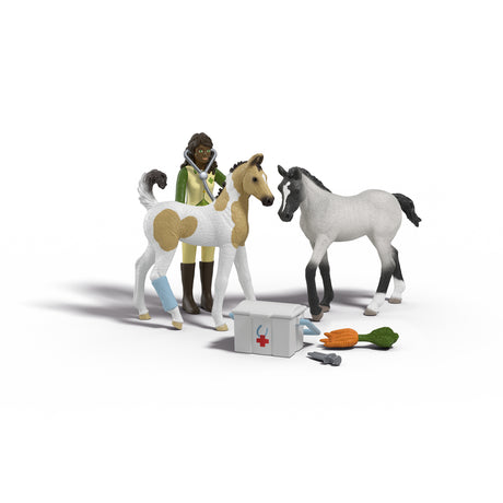 Figurine Soins pour les bébés animaux de Sarah, Schleich 42777 Gamme Horse Club