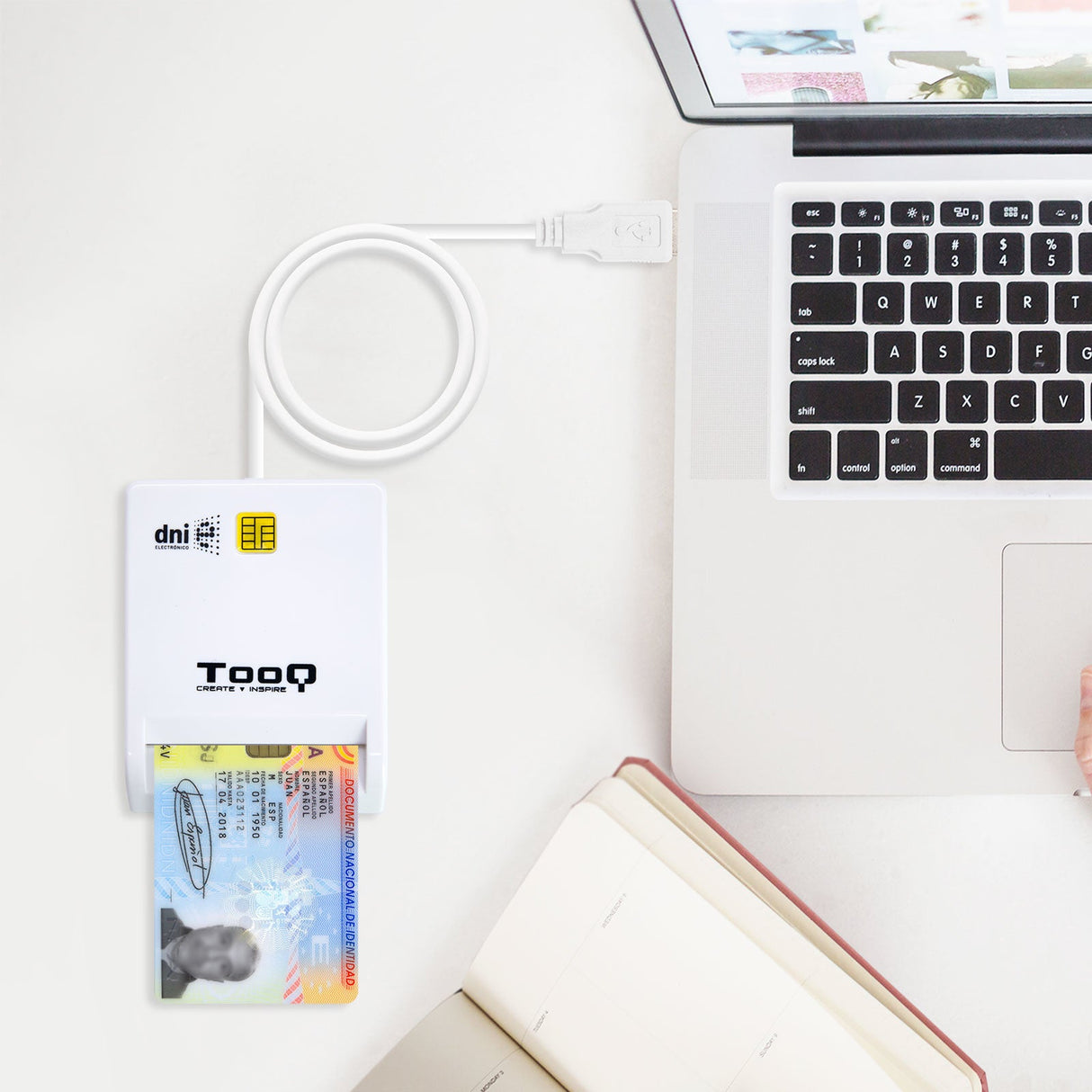 Lecteur de Cartes ïÂ¿Â½ puce TooQ TQR-210 USB 2.0