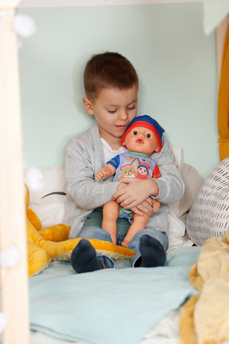 Poupon - BABY BORN - Jonas - 10 fonctions réalistes - 10 accessoires - Bleu et Rouge - 43cm - Des 3 ans