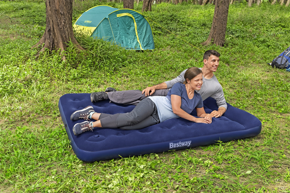 Matelas gonflable camping - BESTWAY - 67225 - 2 places - 1,91m x 1,37m x 22cm - Avec pompe a pied intégrée