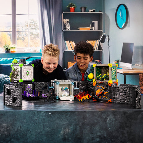 BattleCave Arena: Lave vs Ténebres, arene de combat pour figurines Eldrador, SCHLEICH 42673 Eldrador Creatures, des 7 ans