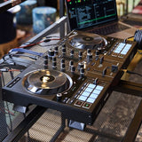 HERCULES DJCONTROL INPULSE 500 - Contrôleur DJ - Interface audio et mixeur hardware intégrés - 16 pads rétroéclaires (RGB) - Noir