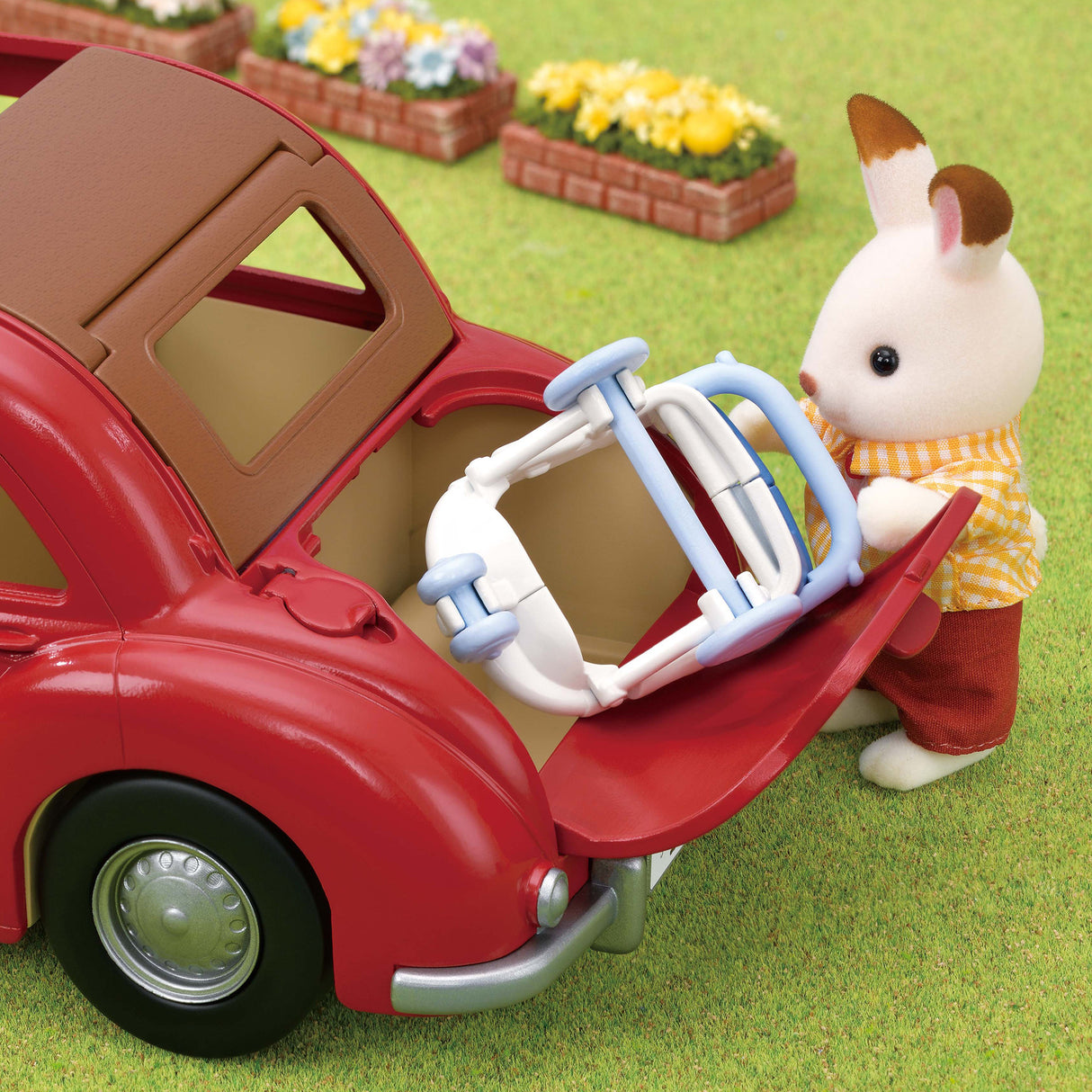 Voiture rouge cabriolet 5 places - SYLVANIAN FAMILIES - pour poupées de 3 ans et plus
