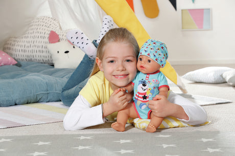 BABY BORN - Magic Boy - Poupée bébé garçon avec 11 accessoires - Mange, dort, pleure et utilise le pot - 43cm - des 3 ans