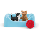Coffret Aire de jeu pour chats adorables, figurines d'animaux avec chats, pour enfants des 3 ans, Schleich 42501 Farm World