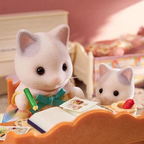 SYLVANIAN FAMILIES 5738 - La famille Chat Latté