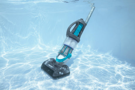 Aspirateur de piscine a main AquaGrip™, temps de marche 90 minutes, pour piscines jusqu'a 6,10m de diametre
