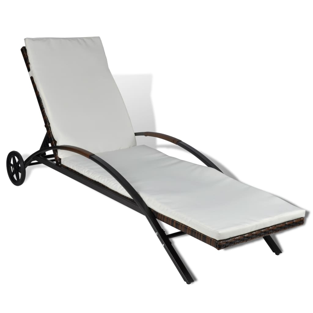 Chaise longue avec coussin et roues Résine tressée Marron