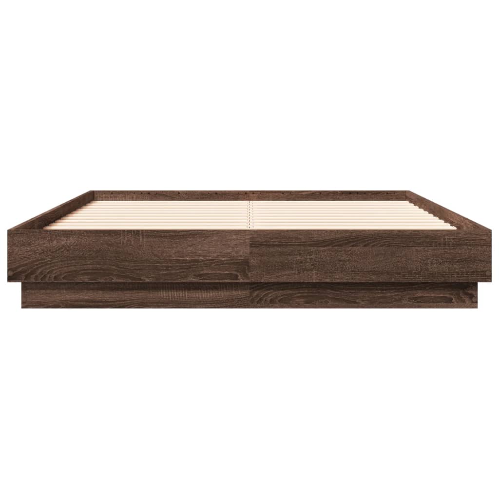 Cadre de lit avec LED sans matelas chêne marron 135x190 cm