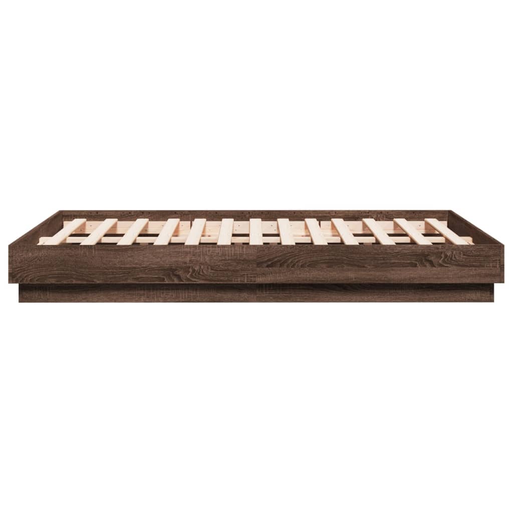 Cadre de lit avec LED sans matelas chêne marron 135x190 cm