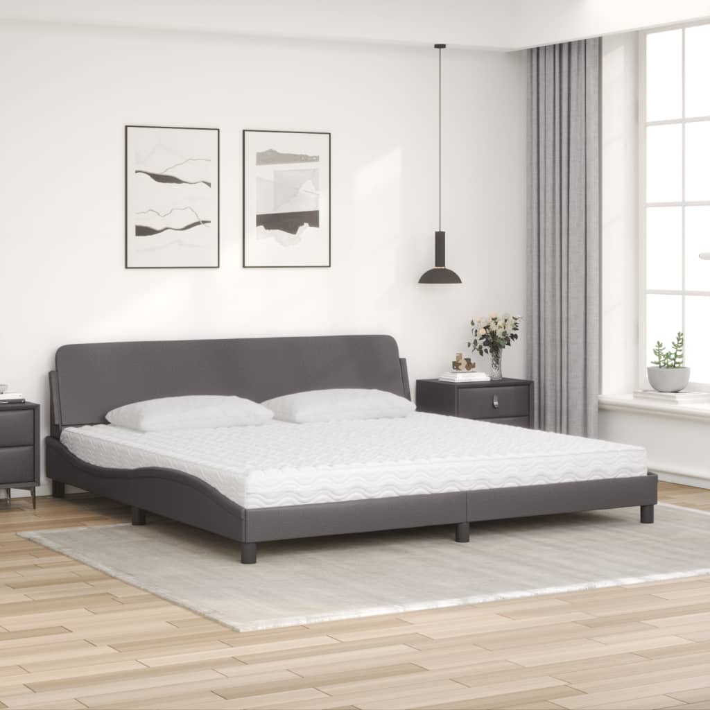 Lit avec matelas gris 200x200 cm similicuir