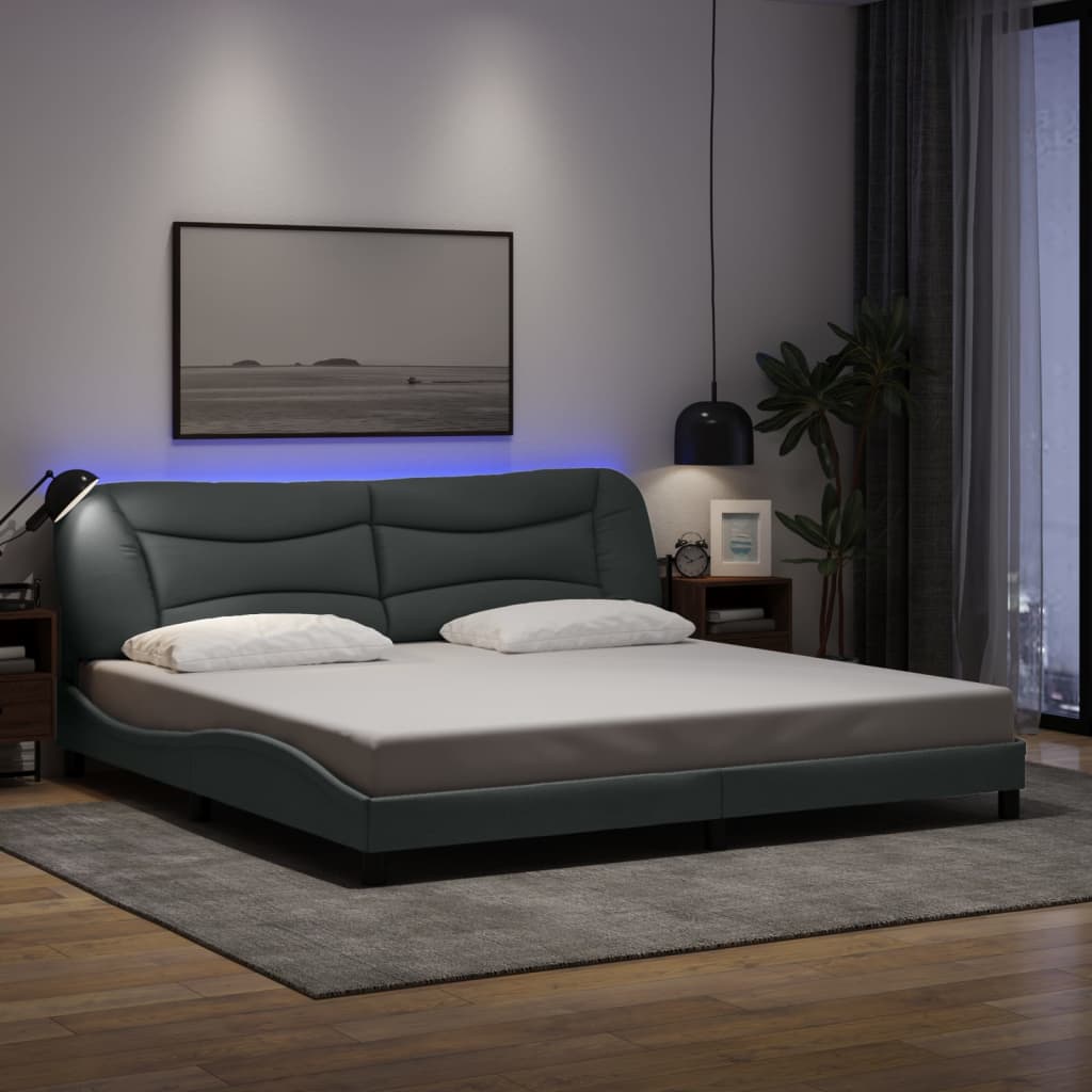 Cadre de lit avec LED sans matelas gris clair 200x200 cm tissu