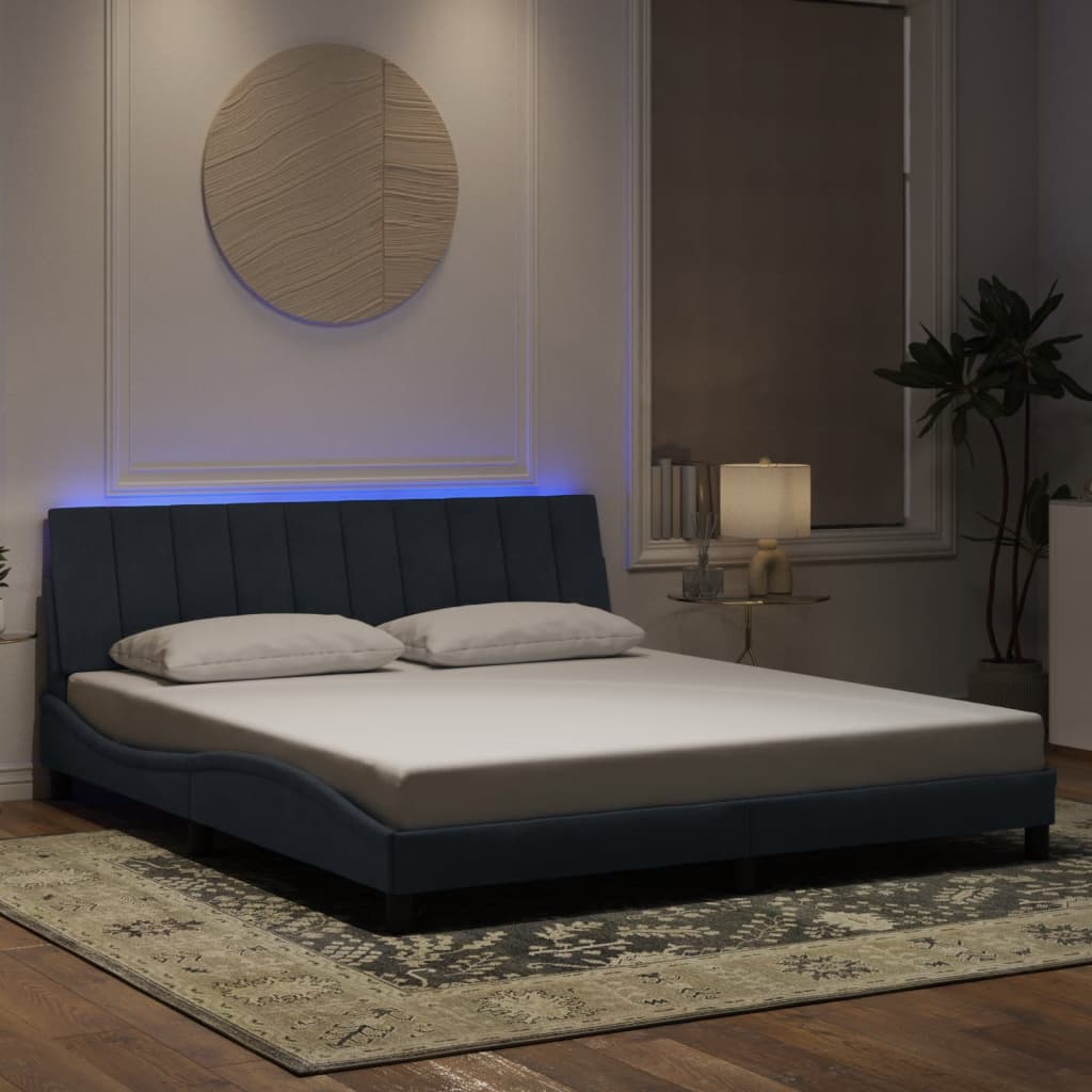 Cadre de lit avec LED sans matelas gris foncé 180x200cm velours