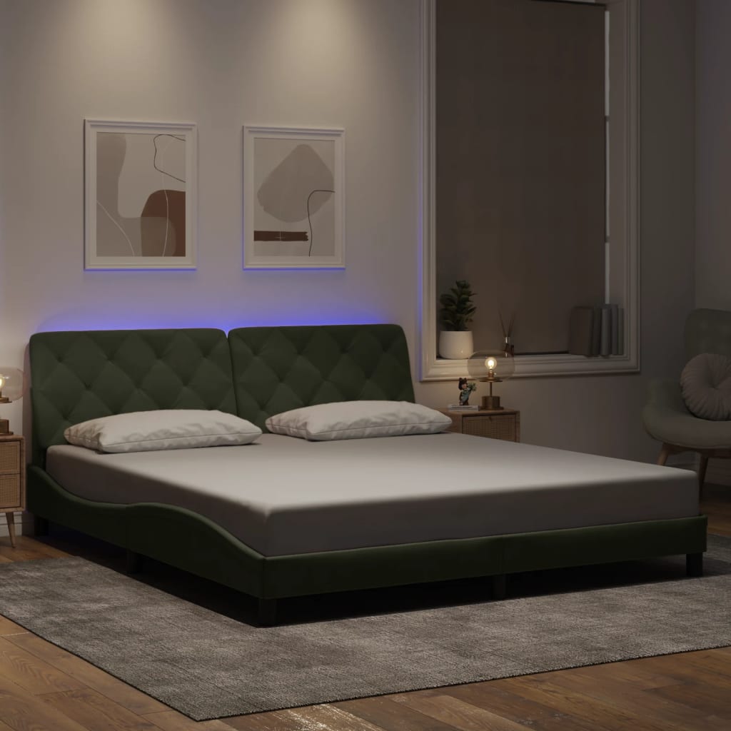 Cadre de lit avec LED sans matelas gris clair 180x200cm velours