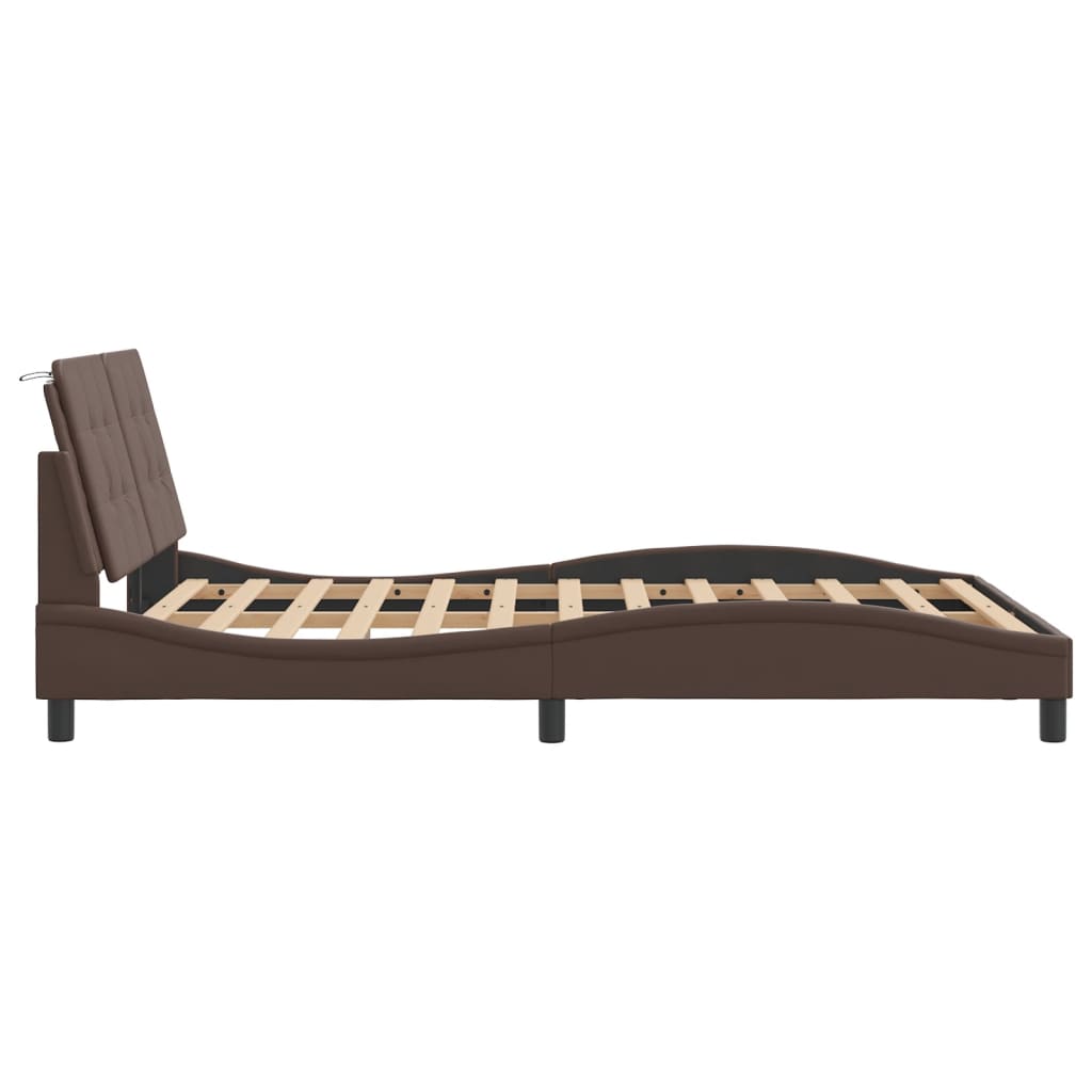 Cadre de lit avec LED sans matelas marron 140x190 cm