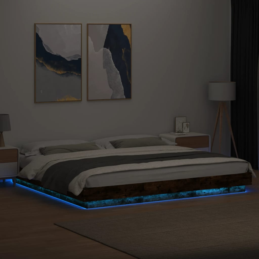 Cadre de lit et lumières LED sans matelas chêne fumé 200x200 cm