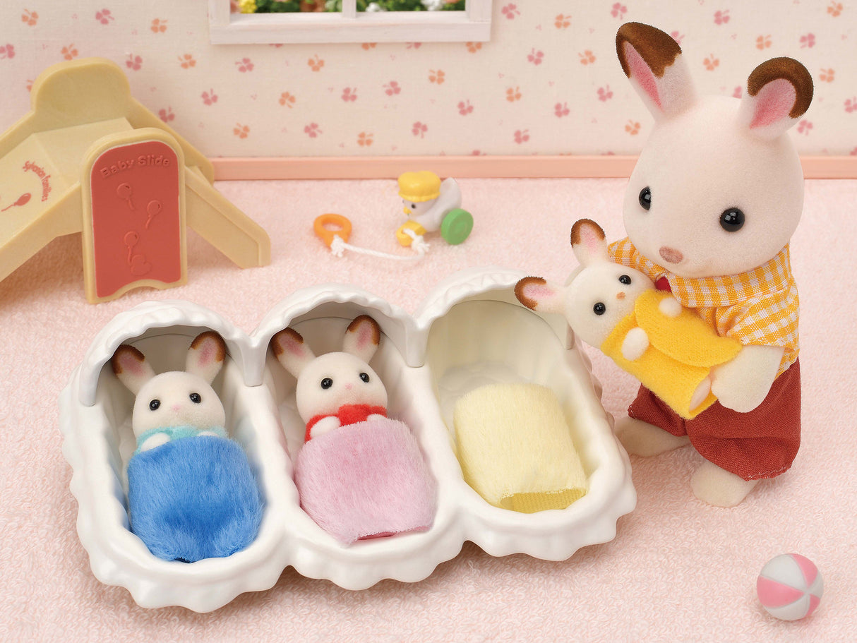 Les triplés Lapin Chocolat et accessoires puériculture - Sylvanian Families - 5532