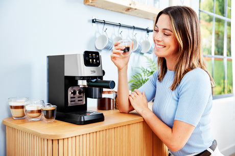 Machine expresso manuelle - BEKO - CEP5304X - 1628 W - 1,1 L - Argenté