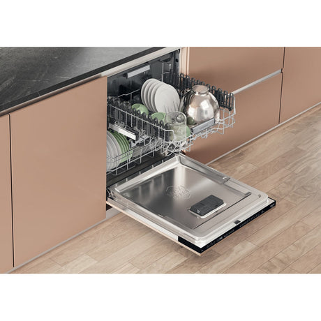 Lave-vaisselle tout encastrable HOTPOINT H7IHP40L - 15 couverts - 40 dB - Classe C - Maxi Space - tiroir a couverts
