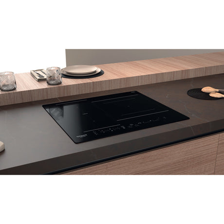 Table de cuisson induction - HOTPOINT - 3 zones - Zones modulables - L 59 x P 51 cm - HB2760BNE - 7200W total - Noir