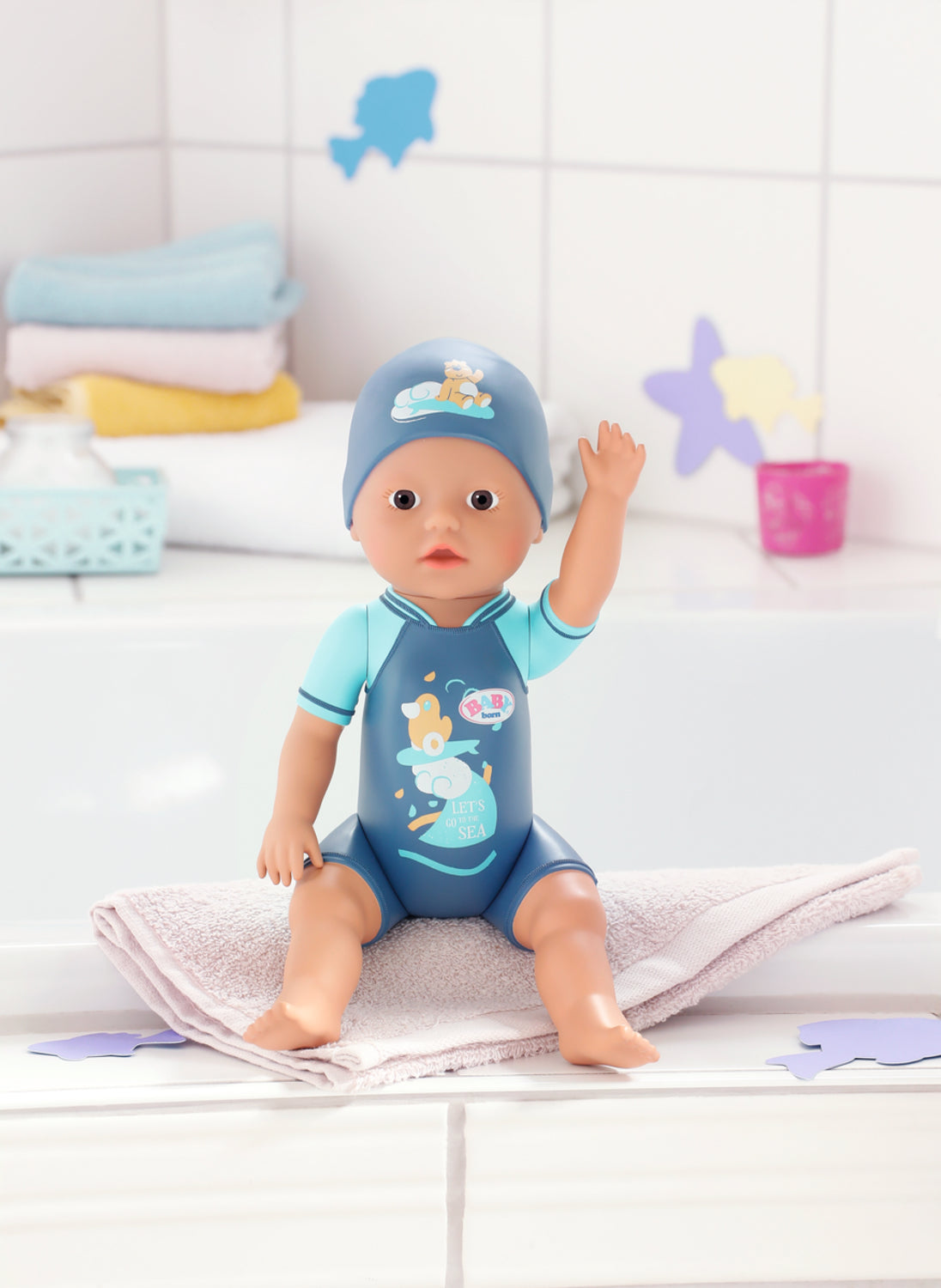 Poupon - BABY BORN -  Ma premiere nage - Poupée garçon 30 cm - Tenue non détachable et bonnet - Jouet de bain - Des 1 an