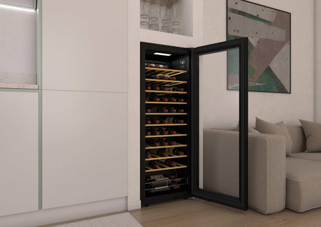 Cave a vin de service - CANDY CW 058 - 58 Bouteilles - Monozone - Connectée - 37 dB - 47,5 x 45 x 128 cm