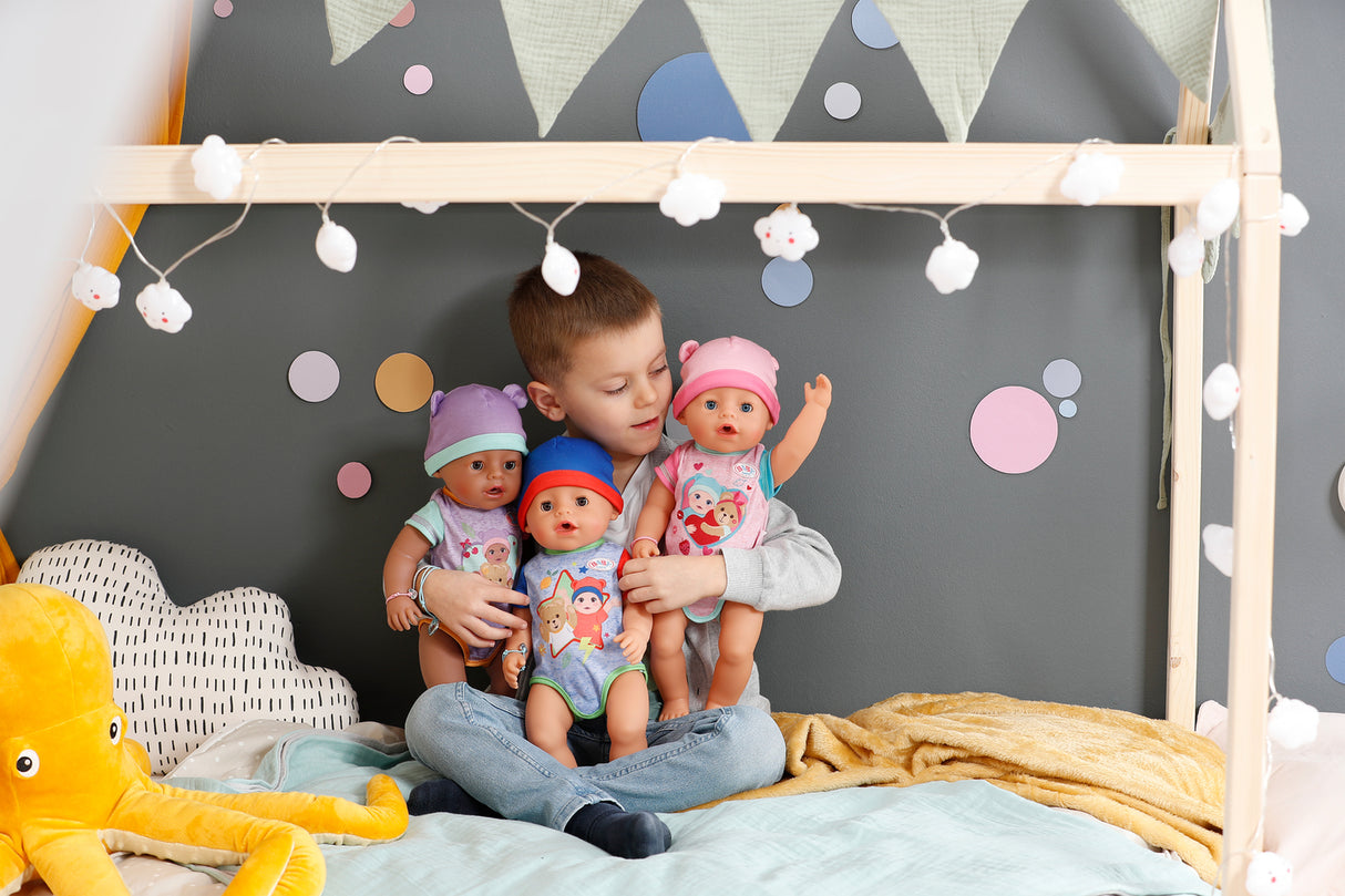Poupon - BABY BORN - Jonas - 10 fonctions réalistes - 10 accessoires - Bleu et Rouge - 43cm - Des 3 ans