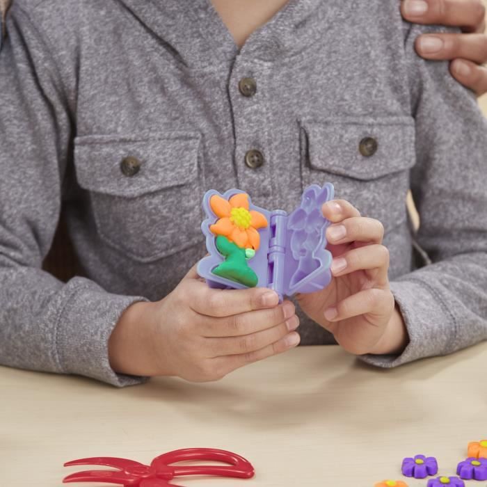 Play-Doh Mon petit jardin, Coffret de pâte a modeler pour faire pousser des fleurs et fruits avec accessoires, Des 3 ans