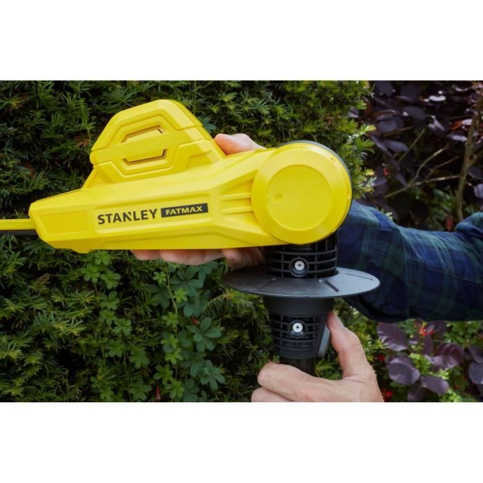 STANLEY FATMAX - TAILLE HAIES SUR PERCHE 18V  - Fourni avec un chargeur et une batterie 4AH